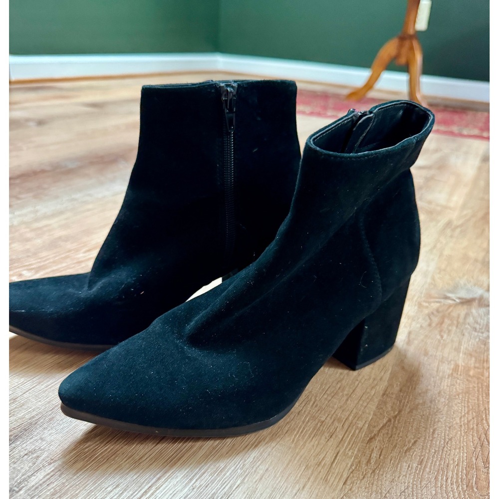 Aldo Black Suede Ankle Boots Block Heel Pointed Toe Women's Size 8